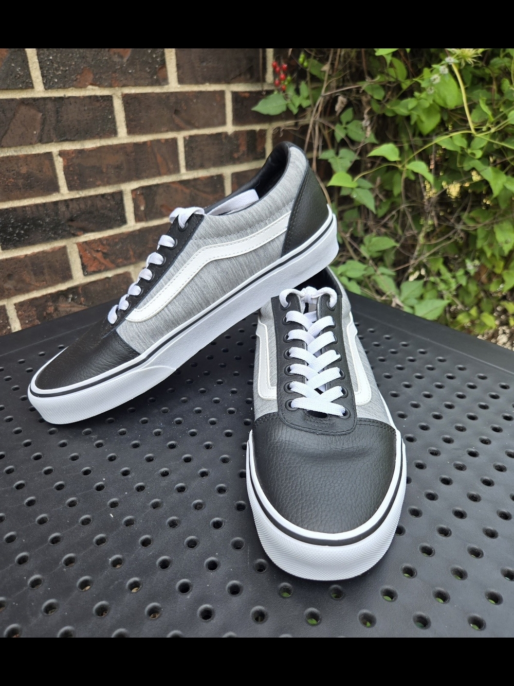 Vans Atwood Low-Top Heather Gray & Black Skate Shoes Men’s 10.5 - Picture 2 of 8